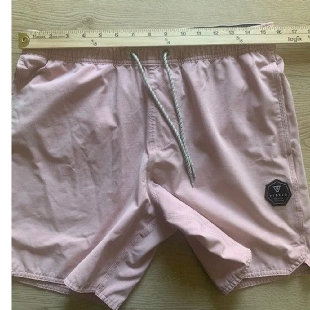 Vissla Obre Pink Eco-Elastic Board Shorts Mens Size Medium M130OBRE Swim Trunks